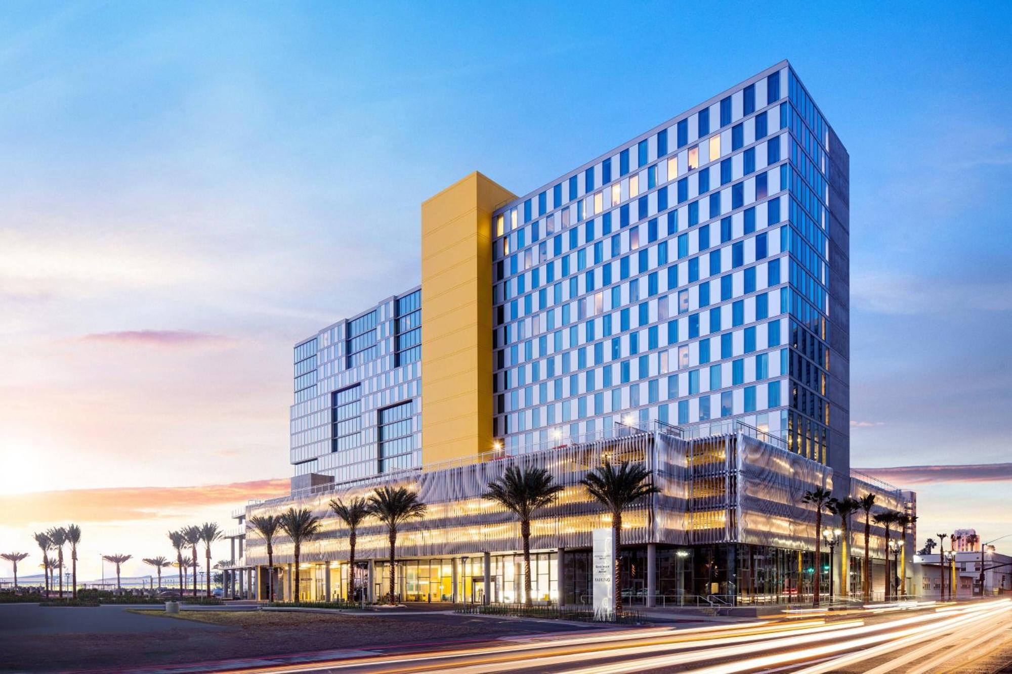 Residence Inn By Marriott San Diego Downtown/Bayfront Экстерьер фото